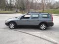 2001 Platinum Green Volvo V70 XC AWD  photo #3