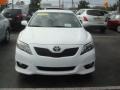 Super White - Camry SE Photo No. 2