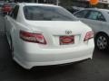 Super White - Camry SE Photo No. 5