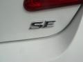 Super White - Camry SE Photo No. 7