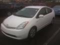 Super White - Prius Hybrid Photo No. 2