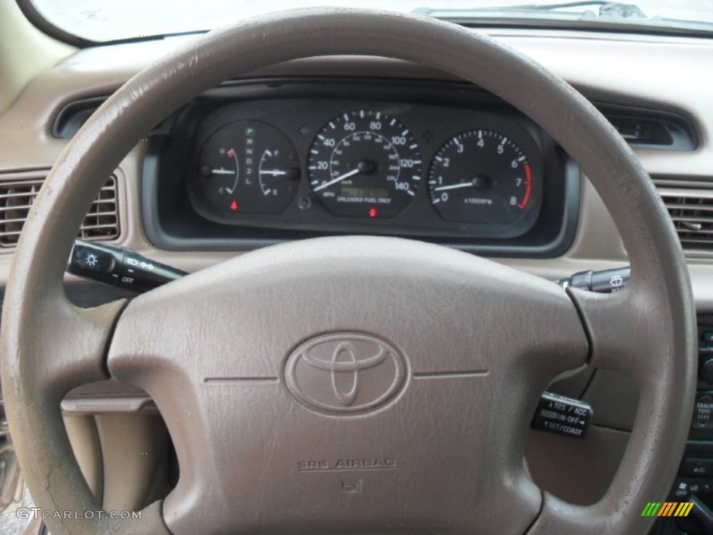 1999 Camry LE - Cashmere Beige Metallic / Gray photo #12