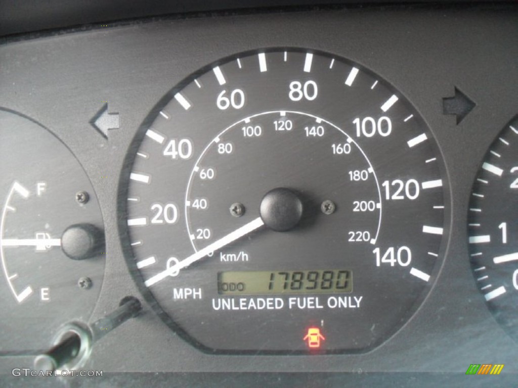 1999 Camry LE - Cashmere Beige Metallic / Gray photo #13