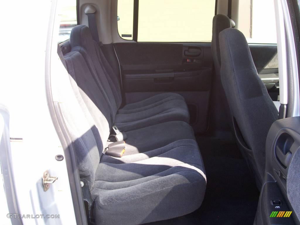 2004 Dakota SXT Quad Cab 4x4 - Bright Silver Metallic / Dark Slate Gray photo #20