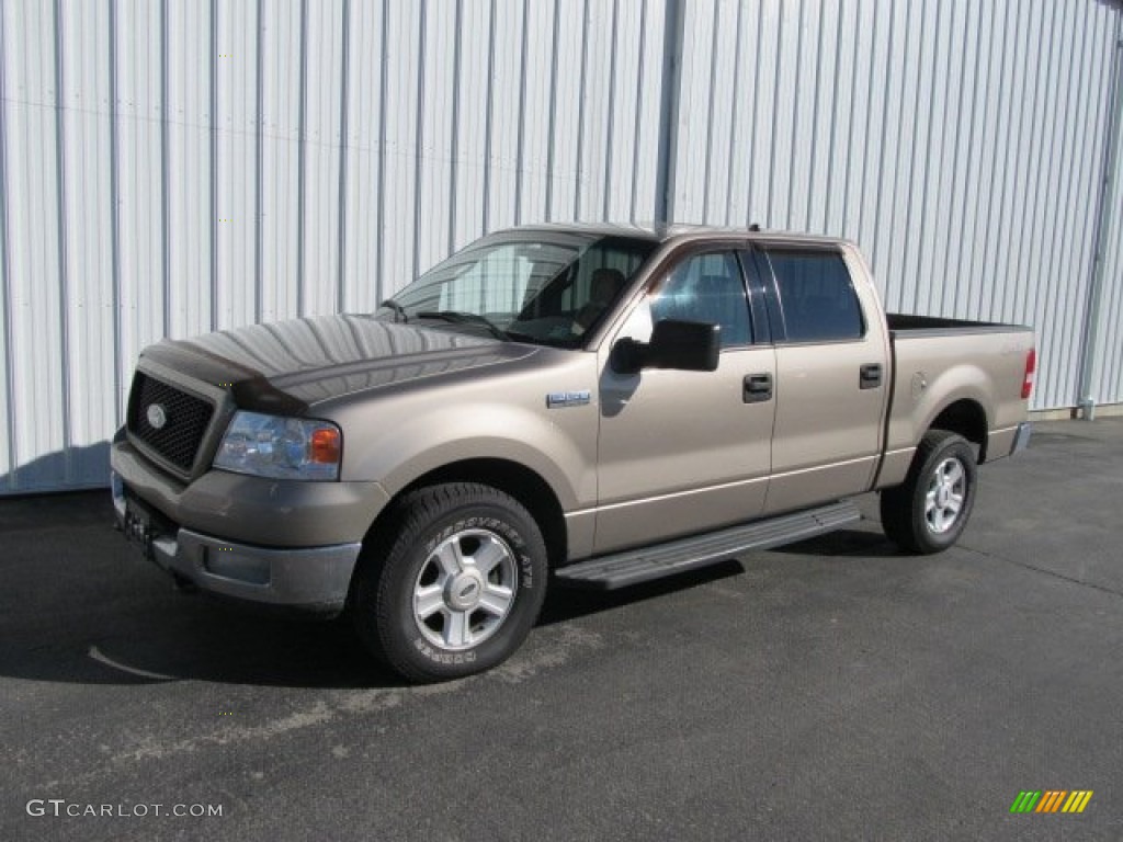 2004 F150 XLT SuperCrew 4x4 - Arizona Beige Metallic / Tan photo #1