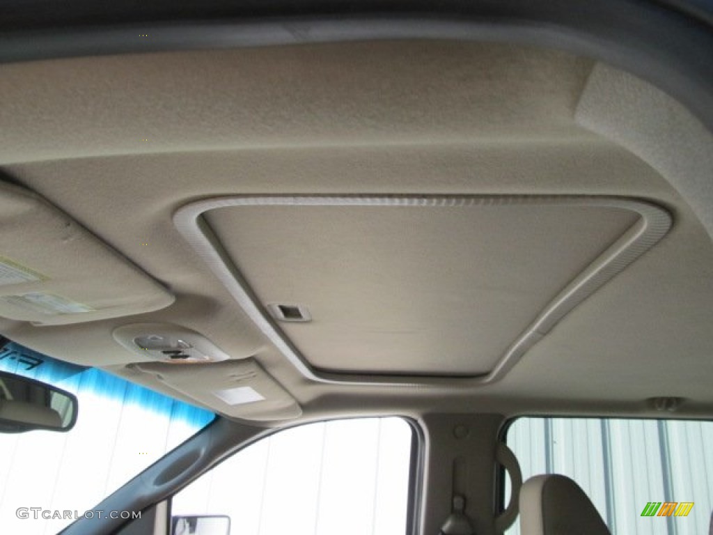 2004 F150 XLT SuperCrew 4x4 - Arizona Beige Metallic / Tan photo #13