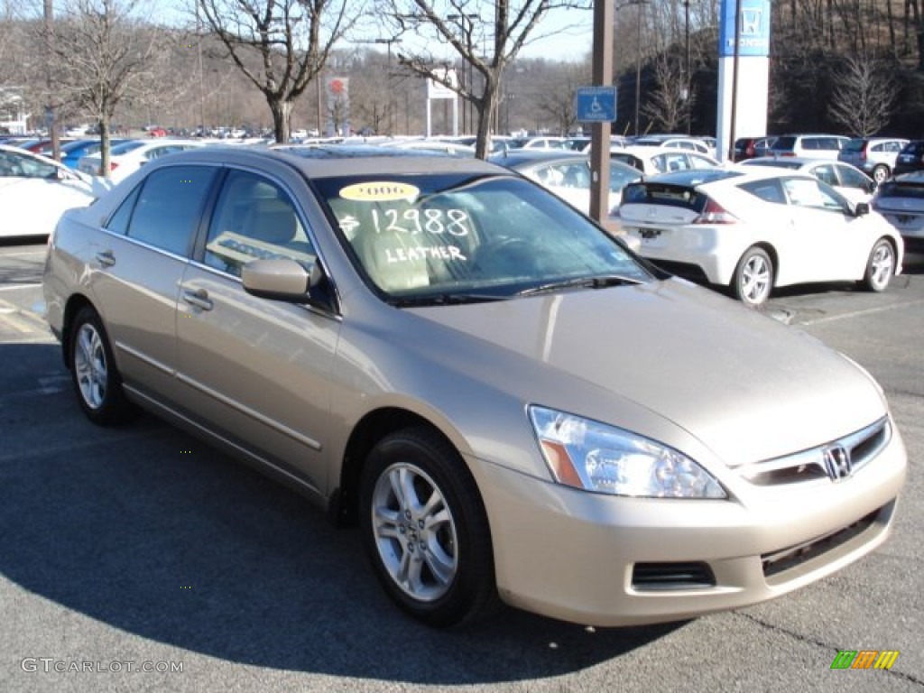 2006 Accord EX-L Sedan - Desert Mist Metallic / Ivory photo #3