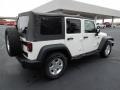 Stone White - Wrangler Unlimited X Photo No. 4