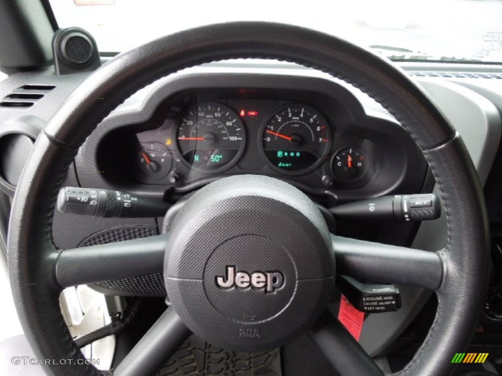 2009 Jeep Wrangler Unlimited X Steering Wheel Photos