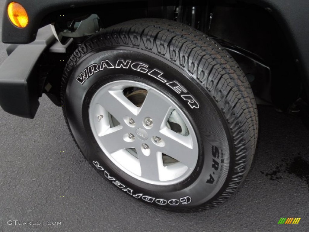 2009 Jeep Wrangler Unlimited X Wheel Photos