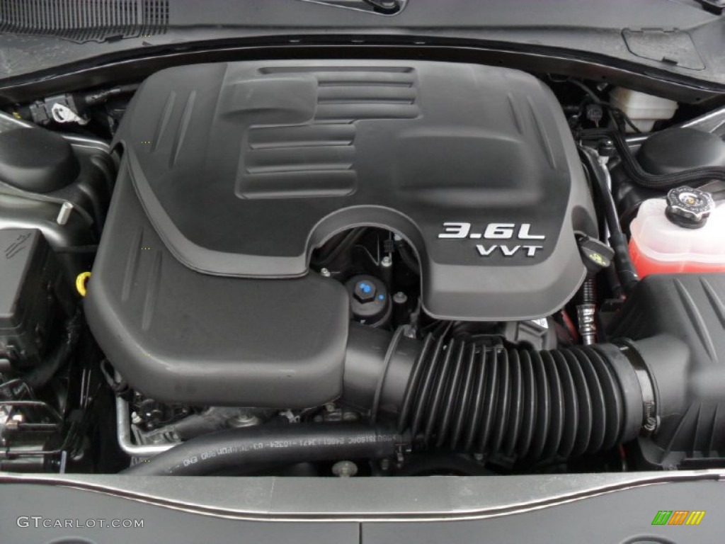 2012 Dodge Charger SE 3.6 Liter DOHC 24-Valve Pentastar V6 Engine Photo #60662933