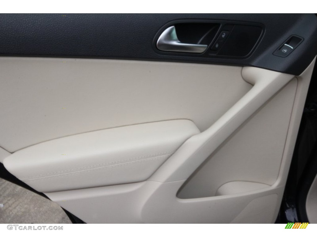 2012 Tiguan SE - Deep Black Metallic / Beige photo #14