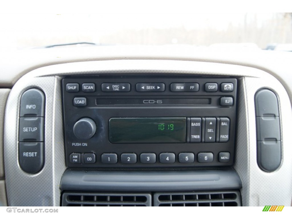 2003 Mercury Mountaineer Convenience AWD Audio System Photo #60665471
