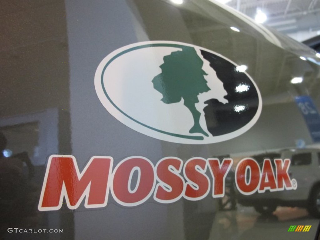 2012 Dodge Ram 1500 Mossy Oak Edition Crew Cab 4x4 Marks and Logos Photo #60666563