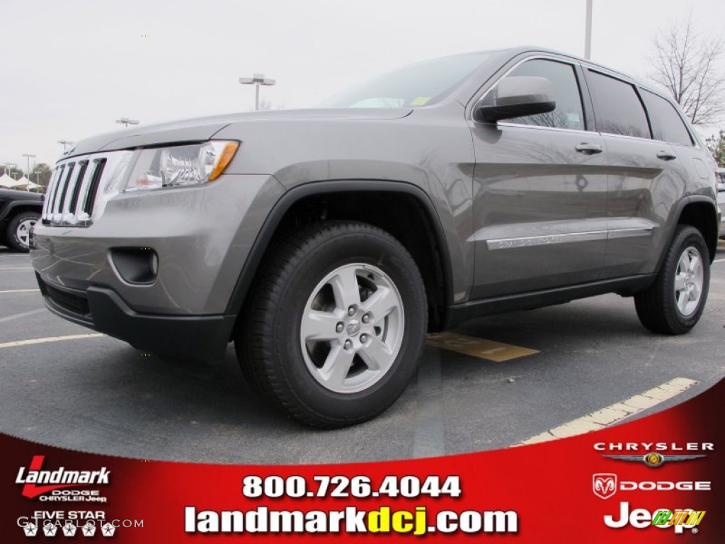2012 Grand Cherokee Laredo - Mineral Gray Metallic / Black photo #1
