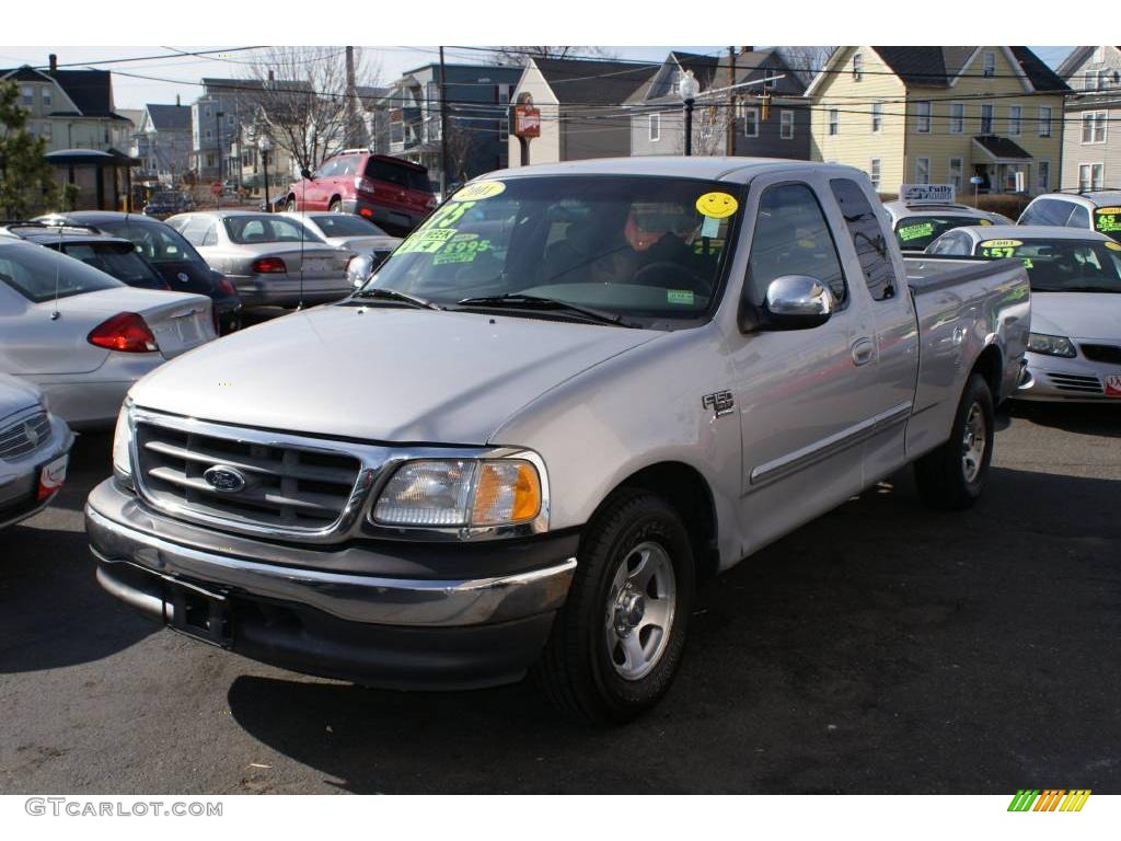 2001 F150 XLT SuperCab - Silver Metallic / Dark Graphite photo #1