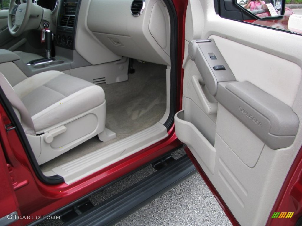 2006 Explorer XLS - Redfire Metallic / Stone photo #17
