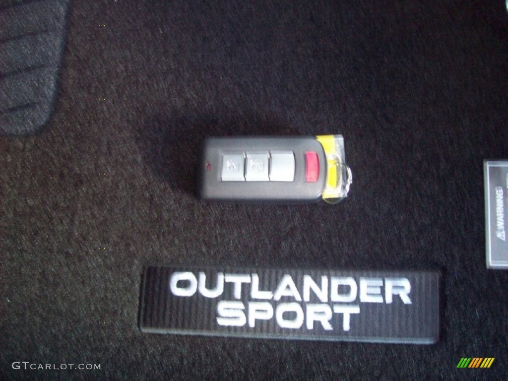 2012 Outlander Sport SE 4WD - Laguna Blue / Black photo #15