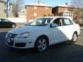 Candy White - Jetta SE Sedan Photo No. 3