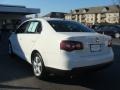 Candy White - Jetta SE Sedan Photo No. 4