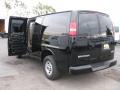 2005 Onyx Black GMC Savana Van 2500 Cargo  photo #4