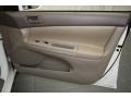 Super White - Camry LE Photo No. 33