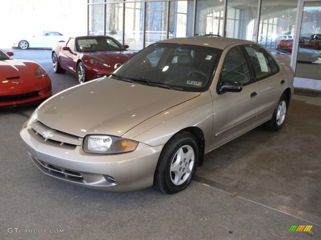 2003 Cavalier Sedan - Sandrift Metallic / Graphite Gray photo #3