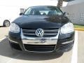 Black - Jetta SE Sedan Photo No. 2