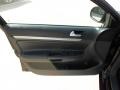 Black - Jetta SE Sedan Photo No. 12