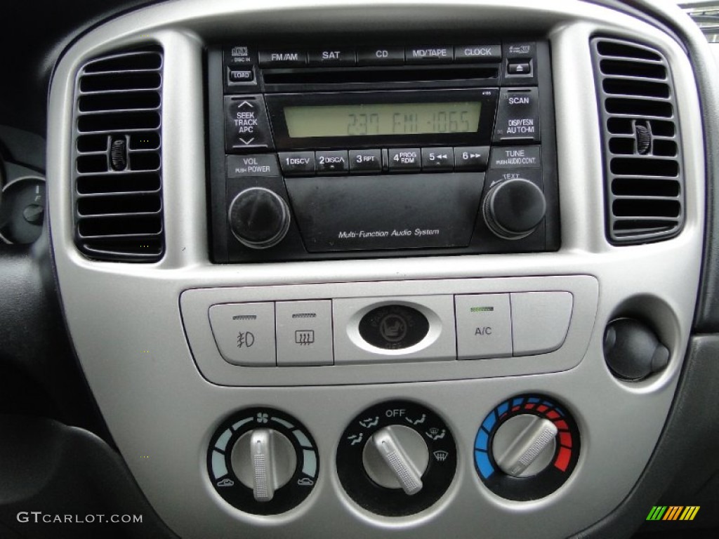 2005 Mazda Tribute s 4WD Controls Photo #60687299