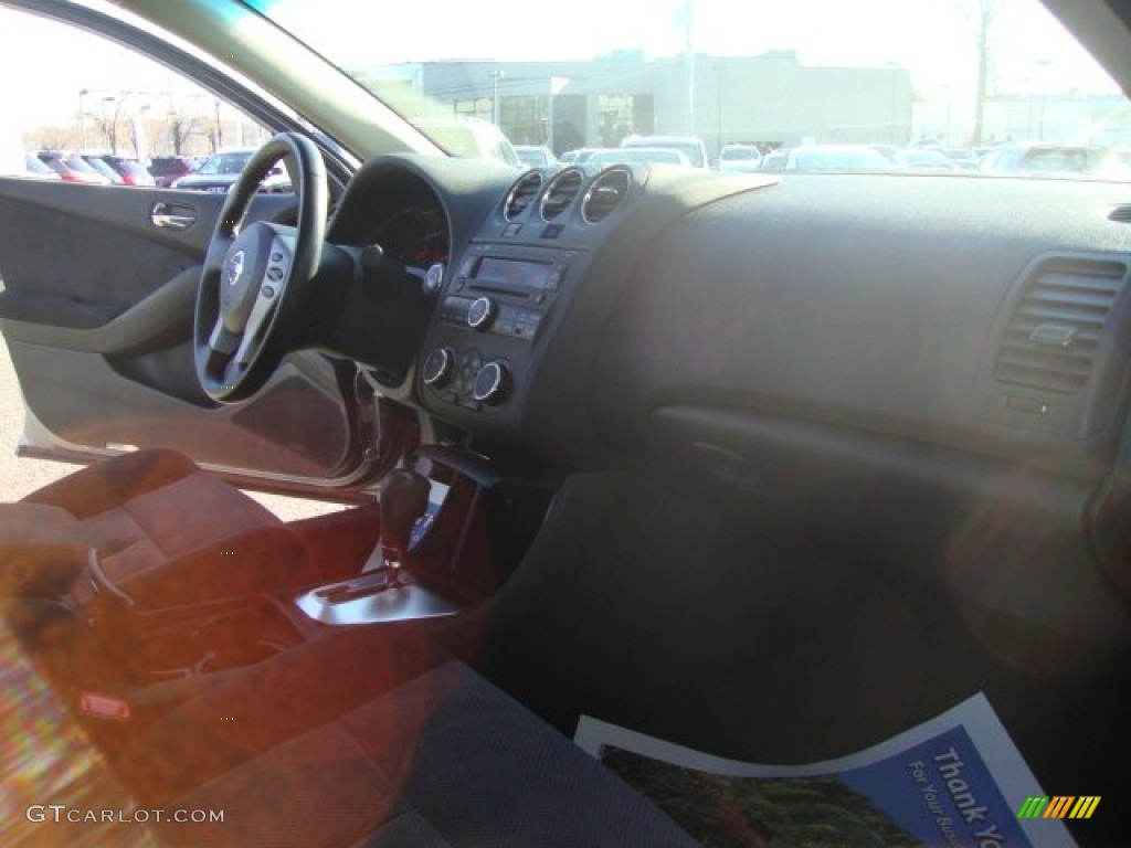 2009 Altima 2.5 S - Precision Gray Metallic / Charcoal photo #26