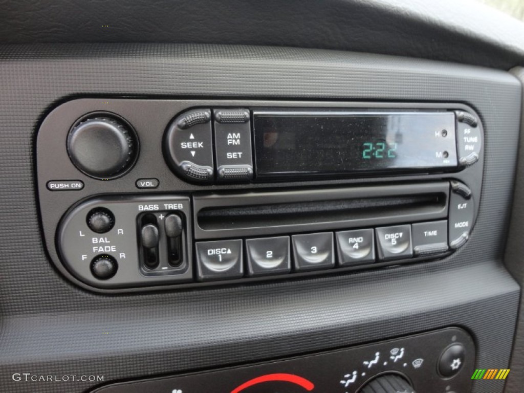 2004 Dodge Ram 2500 SLT Quad Cab Audio System Photos