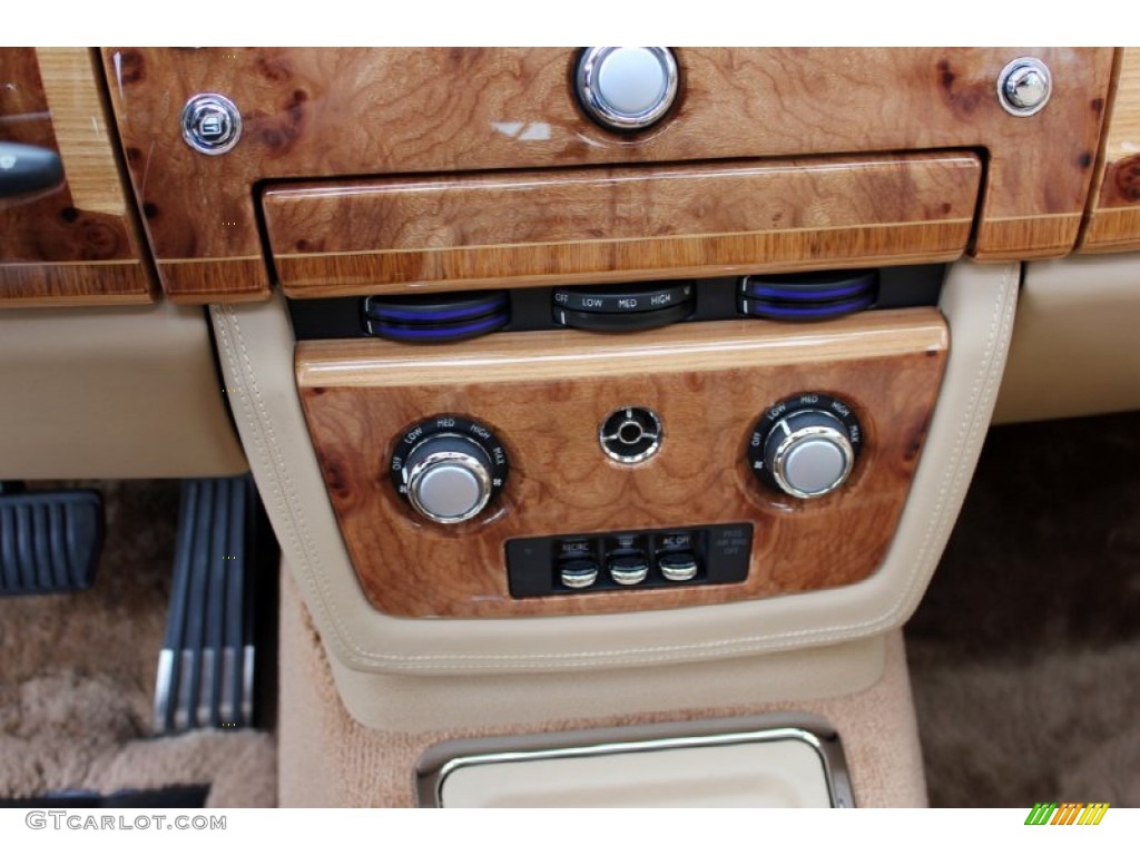 2008 Rolls-Royce Phantom Drophead Coupe Standard Phantom Drophead Coupe Model Controls Photo #60691691
