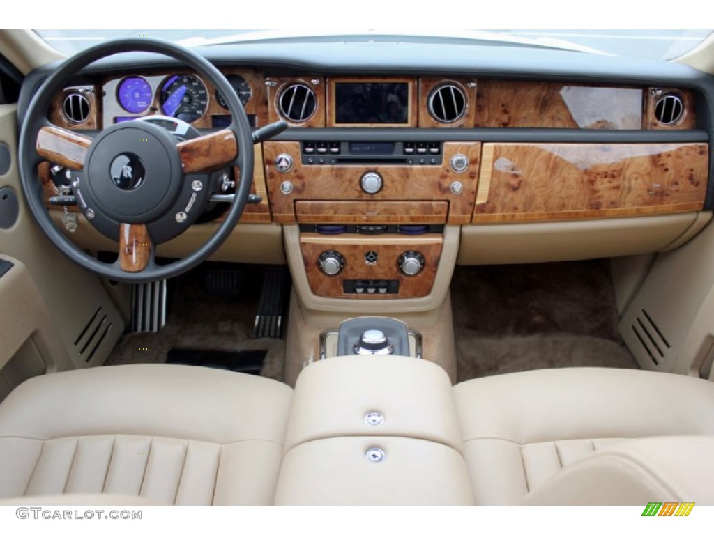 2008 Rolls-Royce Phantom Drophead Coupe Standard Phantom Drophead Coupe Model Moccasin Dashboard Photo #60691994