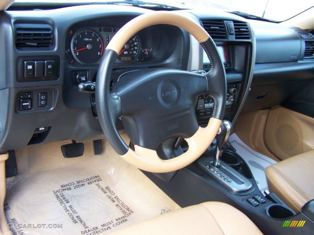 2002 Isuzu Axiom XS Interior Color Photos