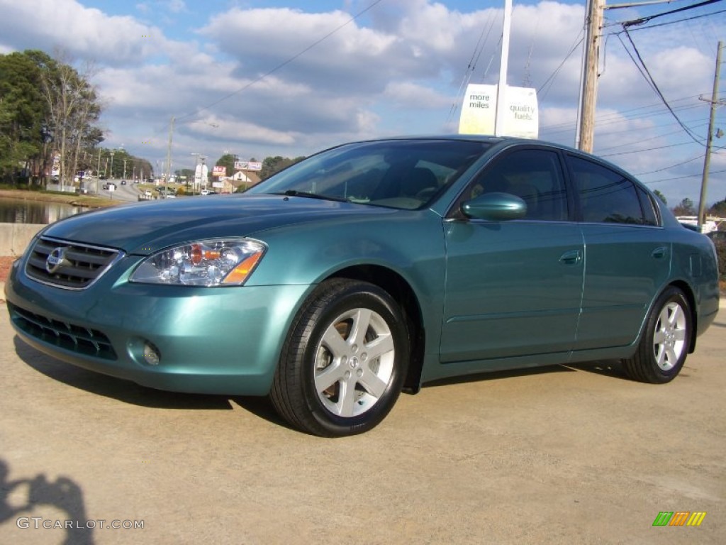 2002 Altima 2.5 S - Seascape Light Blue / Blond Beige photo #32