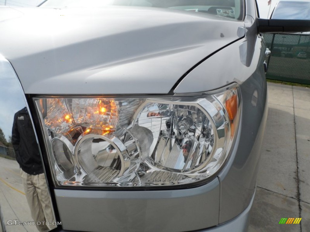 2010 Tundra Limited CrewMax - Silver Sky Metallic / Graphite Gray photo #9