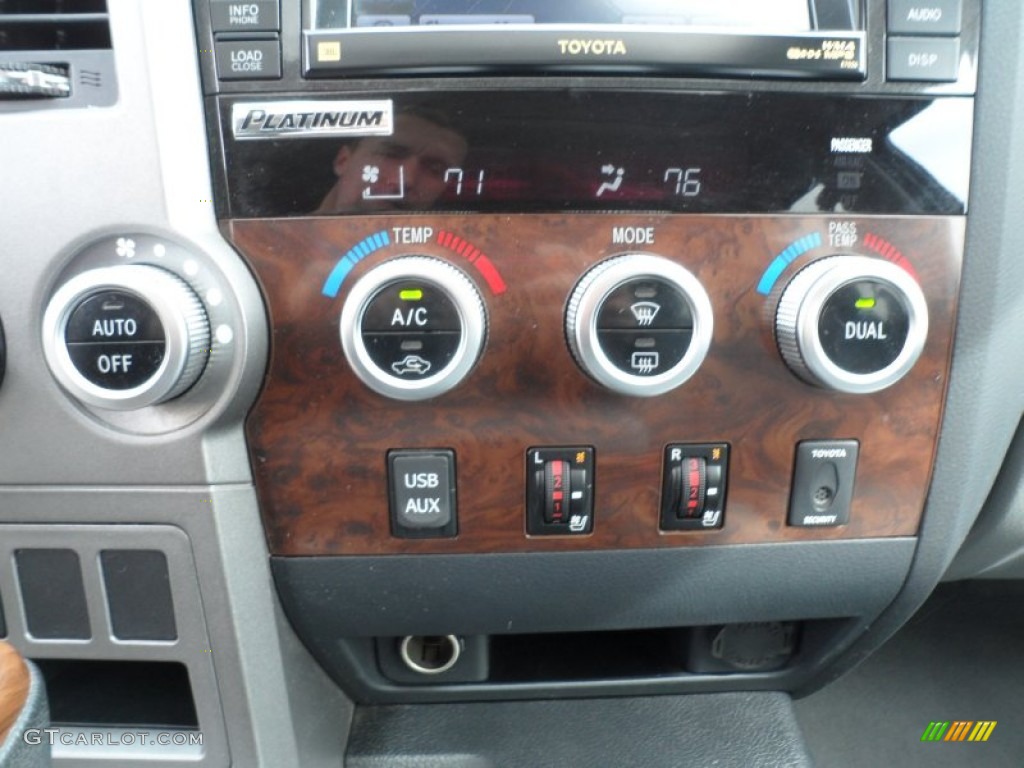 2010 Toyota Tundra Limited CrewMax Controls Photo #60694466