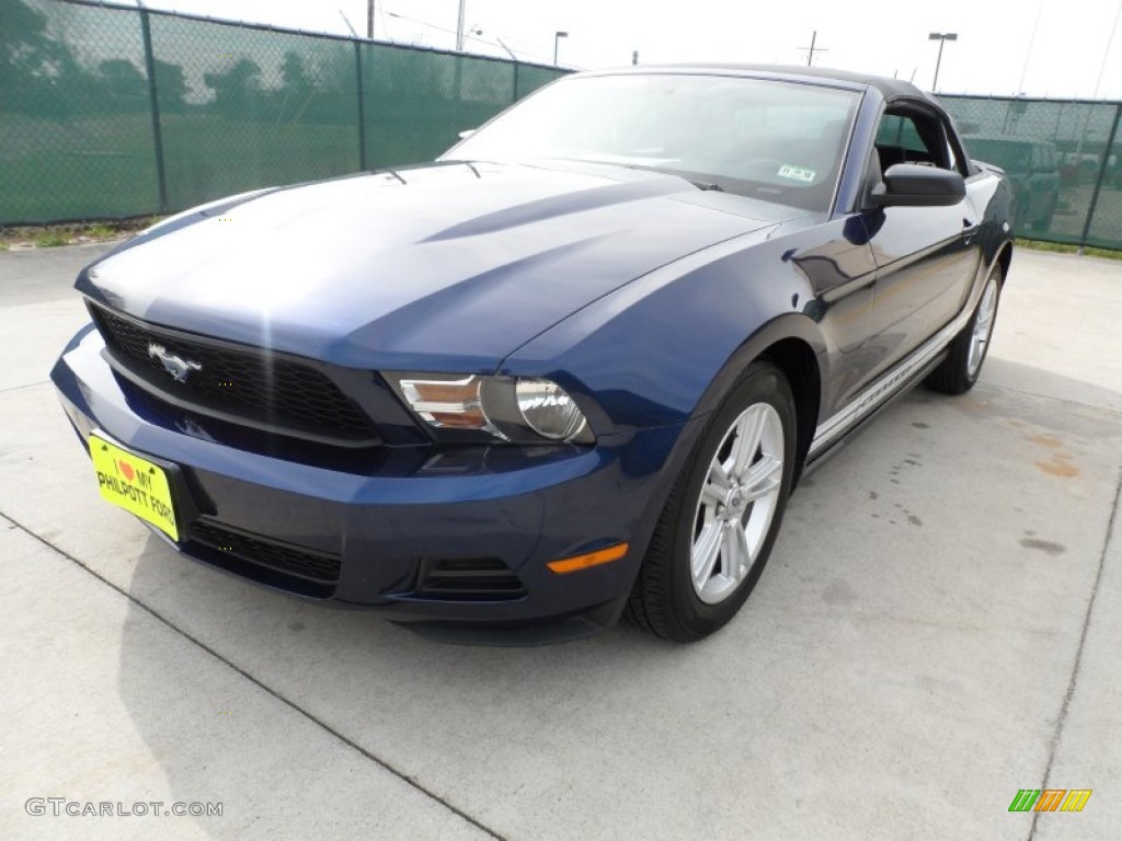 2010 Mustang V6 Convertible - Kona Blue Metallic / Charcoal Black photo #7