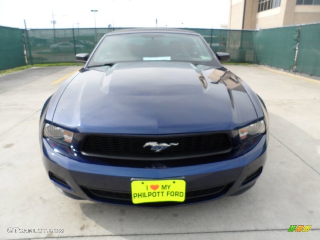 2010 Mustang V6 Convertible - Kona Blue Metallic / Charcoal Black photo #8