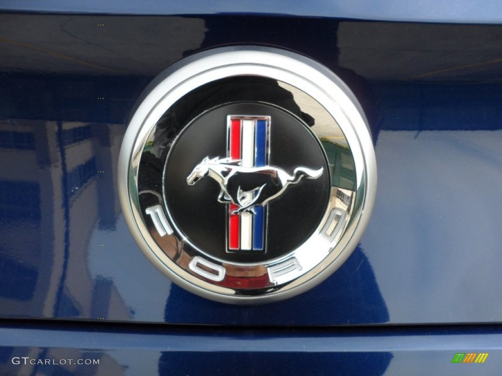 2010 Mustang V6 Convertible - Kona Blue Metallic / Charcoal Black photo #19