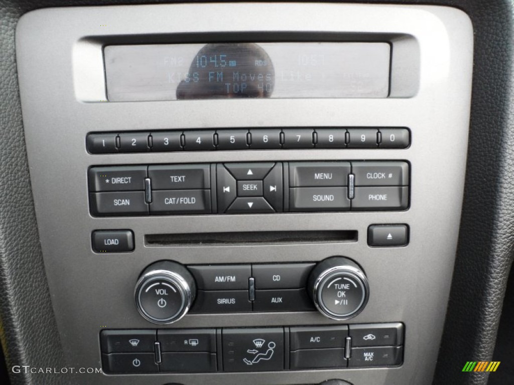 2010 Mustang V6 Convertible - Kona Blue Metallic / Charcoal Black photo #34