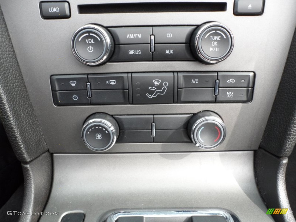 2010 Mustang V6 Convertible - Kona Blue Metallic / Charcoal Black photo #35