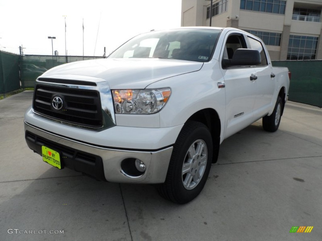 2012 Tundra SR5 CrewMax 4x4 - Super White / Black photo #7