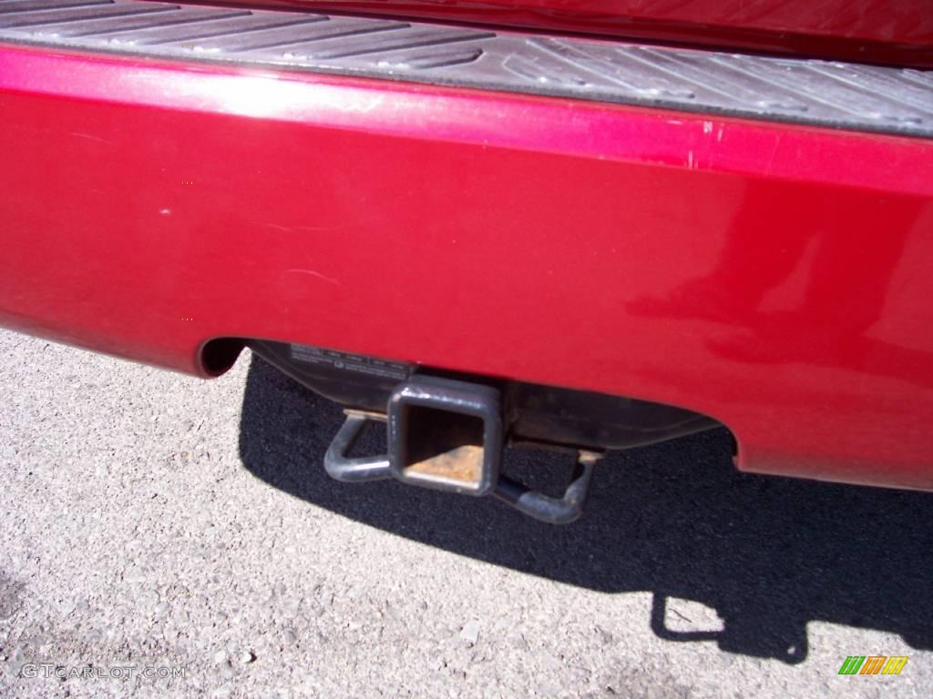 2005 Envoy XL SLT 4x4 - Magnetic Red Metallic / Ebony photo #8