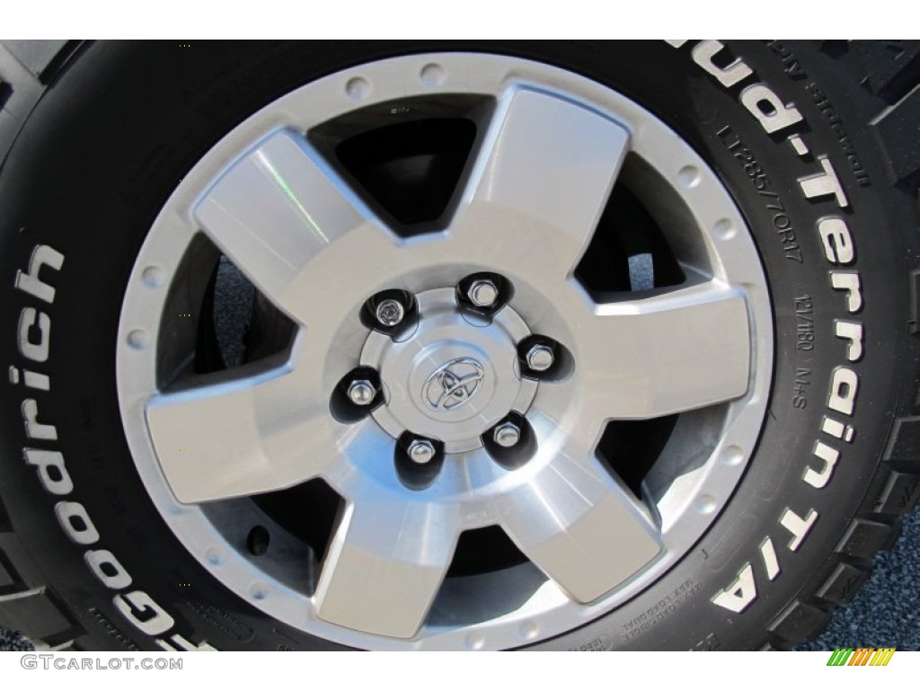 2007 Toyota FJ Cruiser 4WD Wheel Photo #60701284