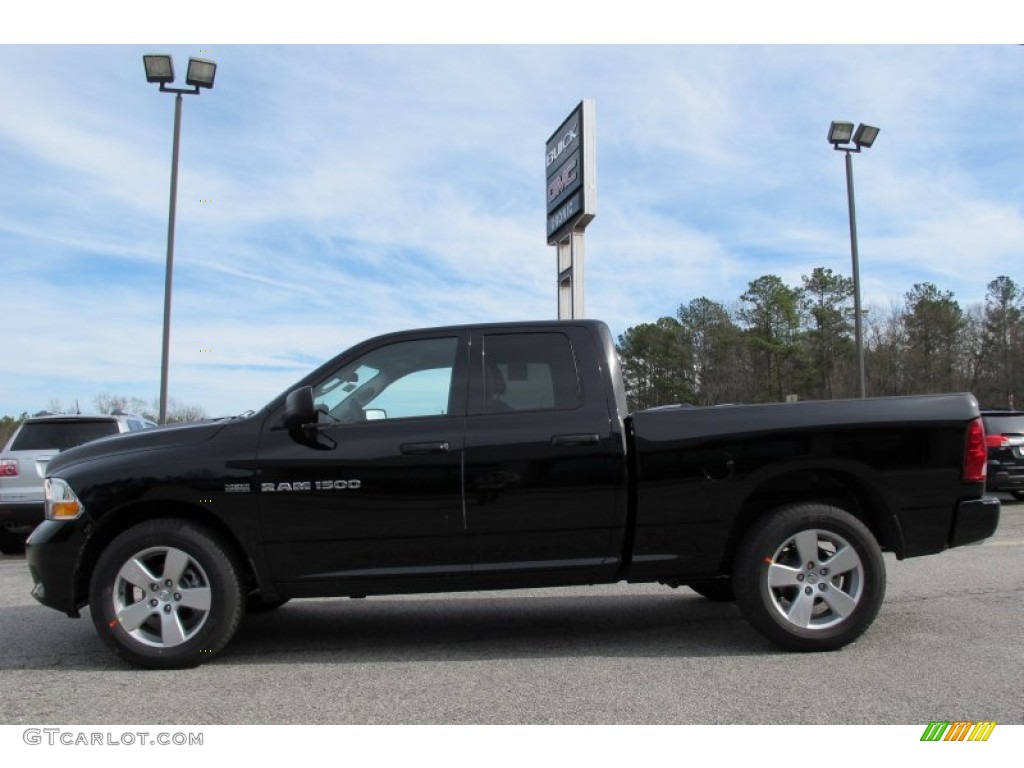 2012 Ram 1500 Express Quad Cab 4x4 - Black / Dark Slate Gray/Medium Graystone photo #4