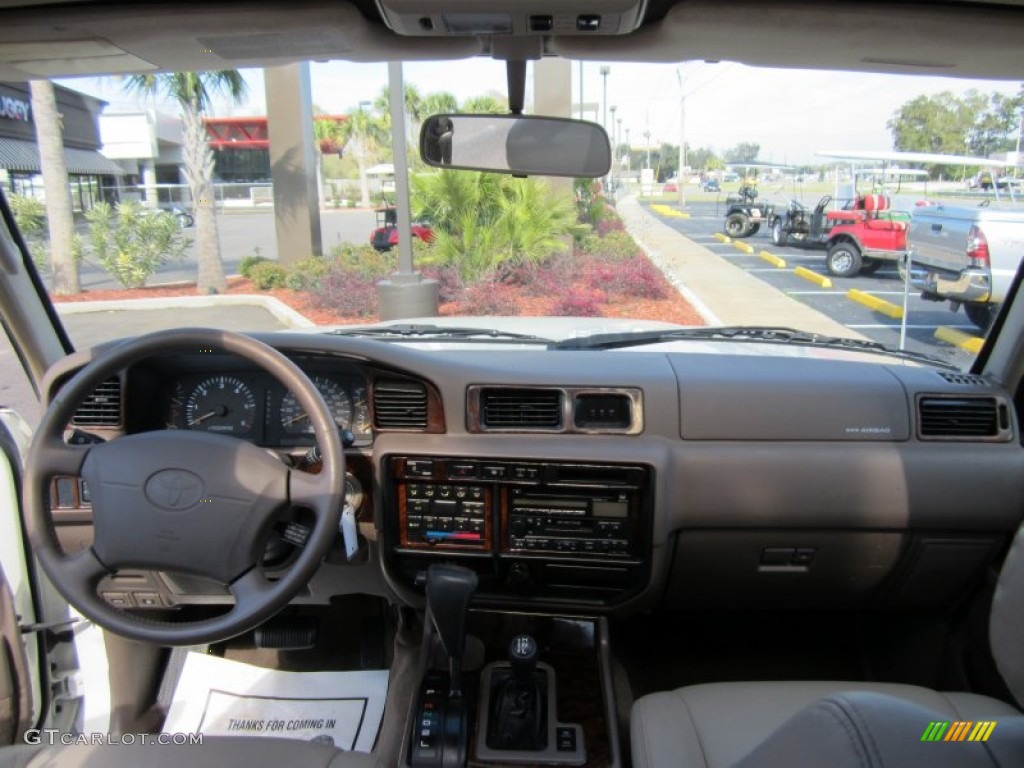 1997 Land Cruiser  - White / Oak photo #31