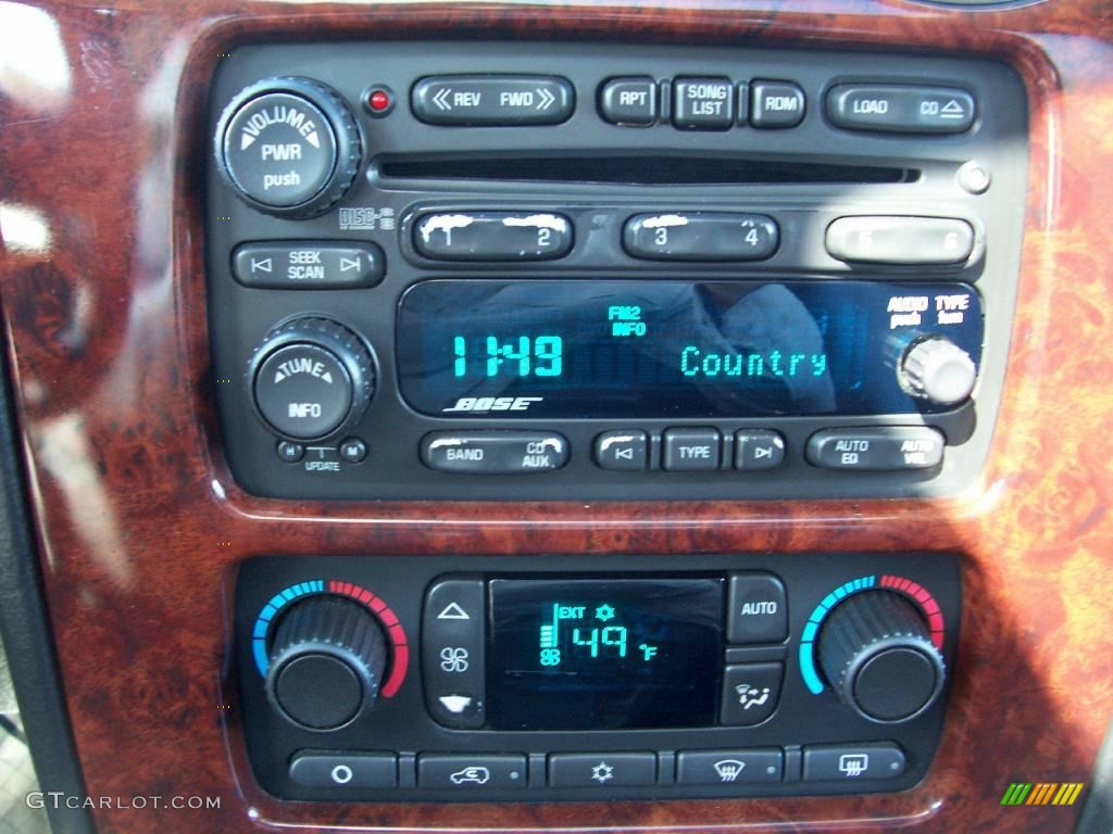 2005 Envoy XL SLT 4x4 - Magnetic Red Metallic / Ebony photo #35