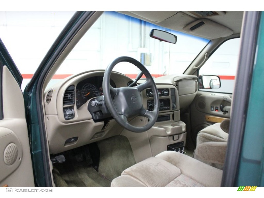 2000 Astro AWD Passenger Conversion Van - Dark Forest Green Metallic / Neutral photo #56